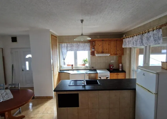 펜션 Buborek Pihenohaz - *